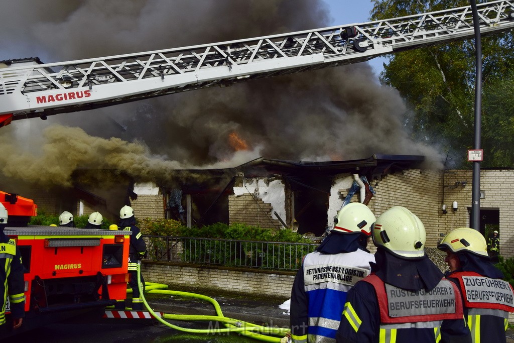 Feuer 2 Y Explo Koeln Hoehenhaus Scheuerhofstr P0091.JPG - Miklos Laubert